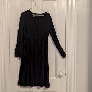 1970s Vintage Cathy Gray L/S pleated "little black dress" Size M